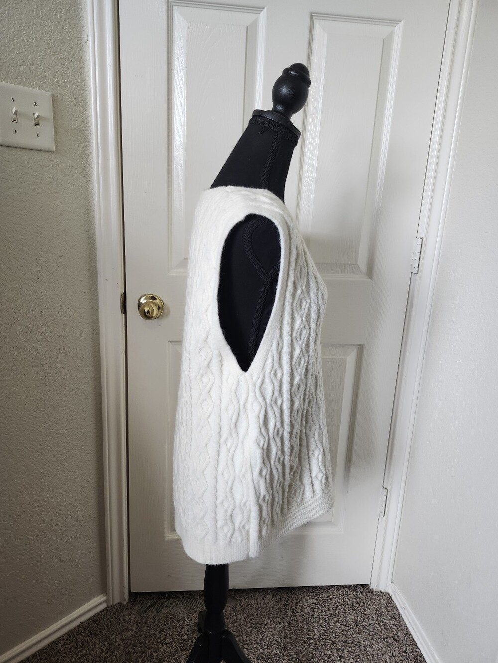 Motel Rocks Ivory Cable Knit Button-Front Vest - Picture 8 of 11